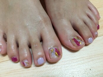 リリーヘブン(LILY HEAVEN)/人気☆フットネイル