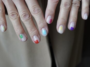 ヨヘン 芦屋店(YoHen)/カラフルネイル