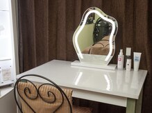 リフ 池下店(RIFF)の雰囲気（ドレッサー完備。ゆったりと落ち着いてお過ごしいただけます。）