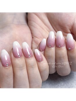 瑠璃(RURI)/ピンク色ベイビーブーマー