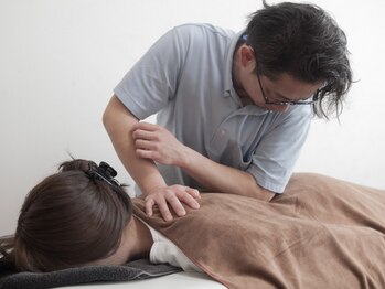 カグラビト(KaGu楽人)の写真/ガチガチになった『筋肉をほぐす』に特化した《リラクゼーション・グアシャ》で疲労感をスッキリ解消!