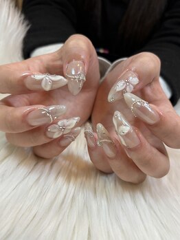 サロンド エルム(salon de elm)の写真/【晴れの日ネイルお任せください☆】1人ひとりの“特別”に寄り添うデザインをカタチにします☆