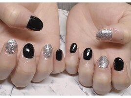 シルバー×ブラックワンカラー