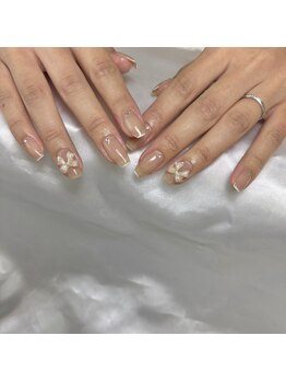 ココ(Coco.)/先端ラインのシンプルデザイン