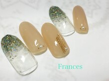 フランセス(Frances)/スタッズネイル