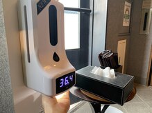 オーシャン(Ocean)/入口で消毒と検温をお願いします