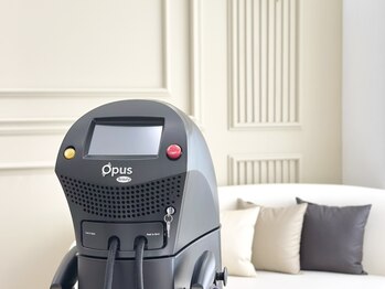 アンド ミヨン(And Miyon)/世界的注目！最新高周波マシーン