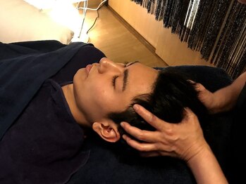 月のこころ 多賀城店の写真/【思わず寝落ちしてしまう？脳がとろける極上のドライヘッドスパ】頭皮を心地よく刺激し施術後爽快＊