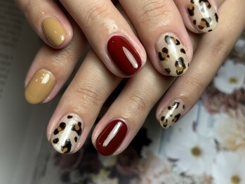 サロンドファン(salon de Fan)/レオパードネイル