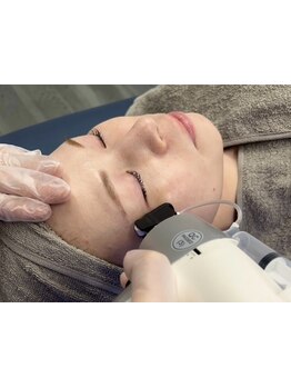 ホウレイ線・たるみ改善！予防ケア