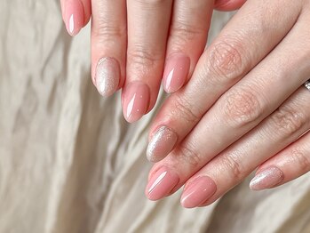 ワンアンドオンリー(One&Only)/大人シンプル×マグネットネイル