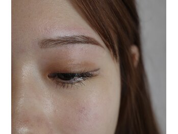ウェヌス アイ ビューティ(VENUS eye beauty)/アイブロウスタイリング