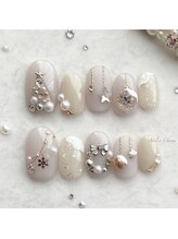 フューチャー 新大久保(FUTURE)/