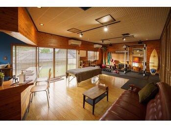 【整体×トレーニング】C.B.5ive/店内風景