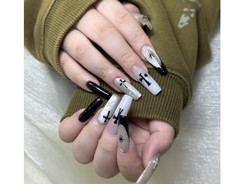 ヴィーナスネイル(Venus Nail)/長さ出し持ち込みデザイン