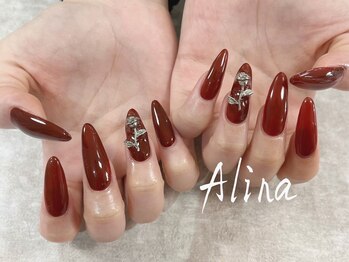 エリナネイルサロン池袋(Alina Nail Salon)/ロングネイル、バラパーツ