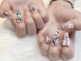 【ゴテゴテワンホンネイル】