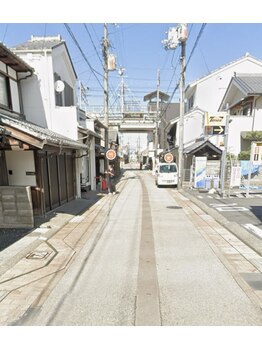 ラウム(raum.)/そのまま商店街の方へ進みます