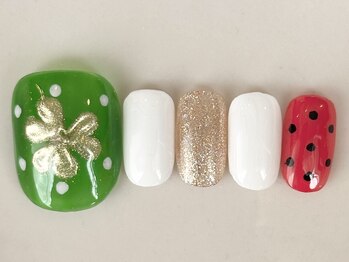 カラ ネイル 中津店(calla nail)/ゴールドクローバー!