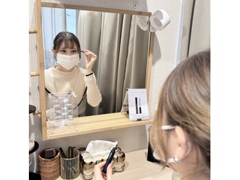 エストアール 筑紫口本店(est-r.)/メイク直しroom♪