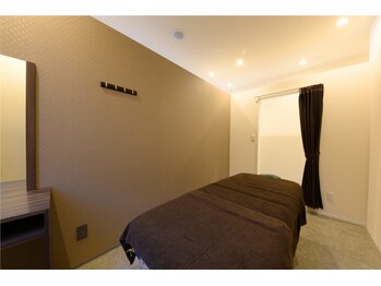 フルライフ(FULL LIFE)/完ペキな個室空間