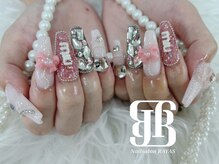 ネイルサロンレイアス(RAYAS)/埋めつくしネイル
