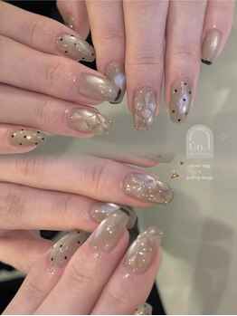 ウヌ(Un.)の写真/ちゅるんちゅるんなこだわりで溢れた、ニュアンスデザインやワンホンデザインが大人気*