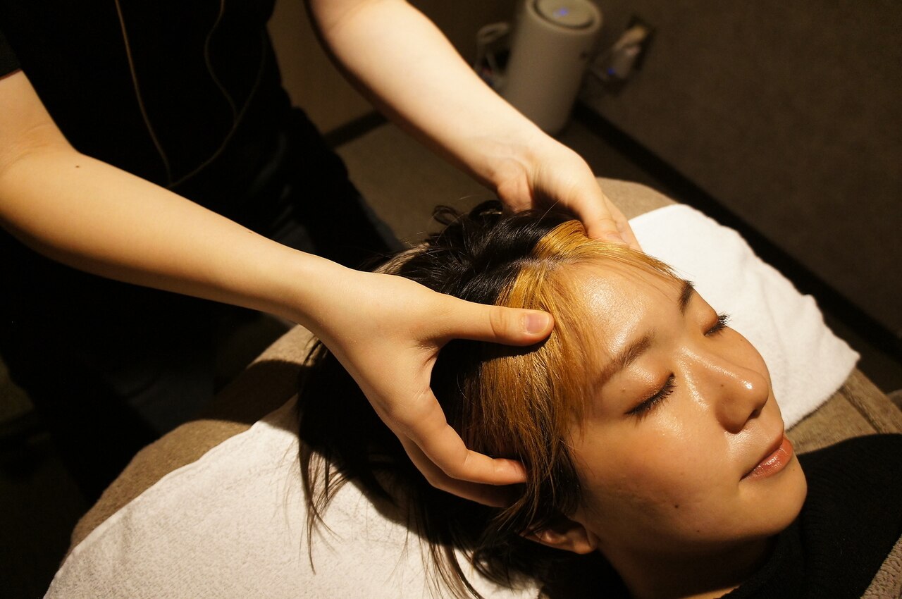 【平日限定】75分目元集中ケア/頭/首/肩こり/もみほぐし付￥11000→￥6480