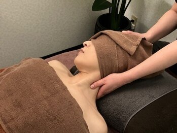 アクア エッセンス(Aqua Essence)の写真/肩首の疲れは人によって原因が異なります。貴方に合った様々なアプローチで施術させていただきます＊