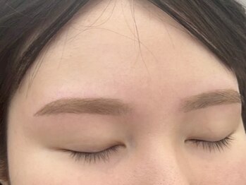 アイ ライク ミー 天神大名店(EYE like me)/【Ayano】アイブロウデザイン