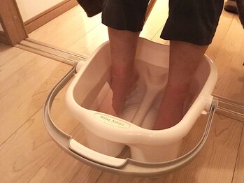 エッセンシャル(Essential)/フット調整は足湯から/深層筋肉