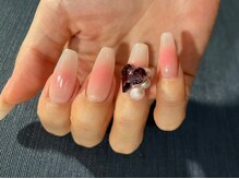 ネイルアンドアイラッシュスタジオ シュシュ(chouchou)/チークnailハートcrystalにpearl