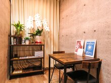 サロンドプリンク(salon de PRINK)/男性専用カウンセリングスペース