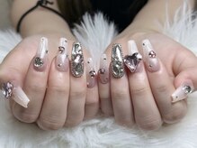 ジュリネイルスタジオ(Julli Nail Studio)/キラキラ、マグネットネイル