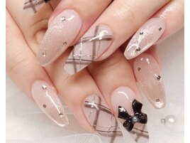 チェックネイル　リボンネイル