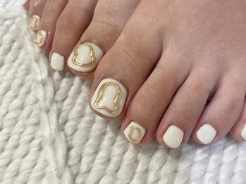 アイネイルズ 渋谷店(I nails)/ホワイト × ゴールド