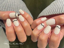 うねうねネイル