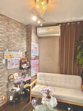 アデル(Adele)/受付（カウンセリング）