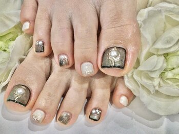 フリースタイル(Free Style)/☆シースルーな秋色フット☆