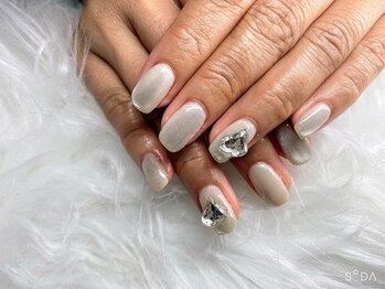 ビー ピボット店(Bee)/定額デザイン♪