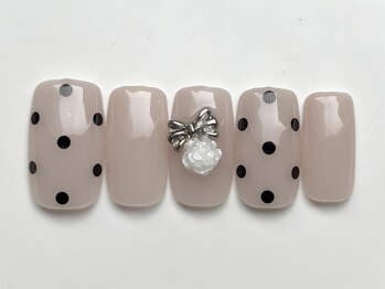 ジェミーネイル イケブクロ(Jemiy nail ikebukuro)/ドットローズリボン￥6500