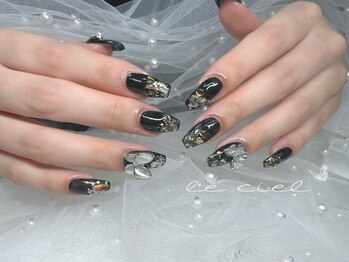 キラキラブラックネイル♪