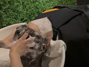メイ(mei)の写真/すっきりしない頭や目元の疲れには“極上ヘッドスパ”でまどろみ体験♪寝つきが悪い方や寝不足の解消にも◎