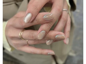 ハンドワークネイル(handworknail)/奥行きのある上品なマグネット