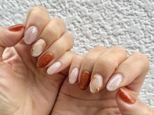 パラグラフ(Paragraph)の雰囲気（毎月変わる9種の定額ネイルが大人気♪色の変更も可能◎）
