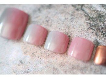 クロ(KURO)/フットネイル