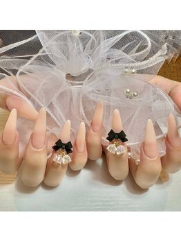 ホワイトネイル 難波店(WHITE NAIL)/カラグラ/ヌーディー/揺れパーツ