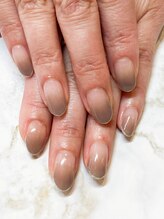 モニカ(Monica)/カラーグラデ×ラメライン