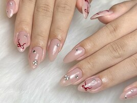 ガーリー＊ちゅるんリボンネイル