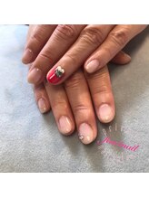 ファッシネイル(fascinail)/フレンチ×ビジューネイル